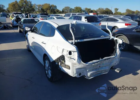 2018 Kia Optima Lx from USA, damaged, VIN 5XXGT4L3XJG274518